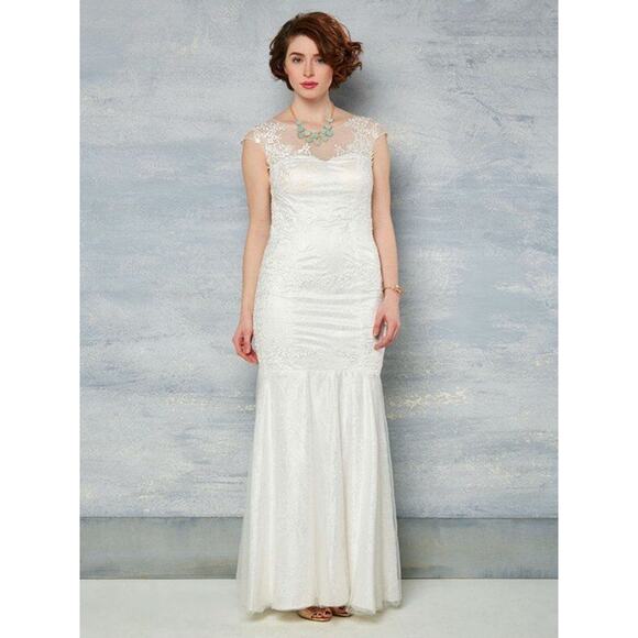 bridesmaid dresses modcloth Cute A Line V Neck Yellow Tulle Prom Dresses with Appliques fg3354